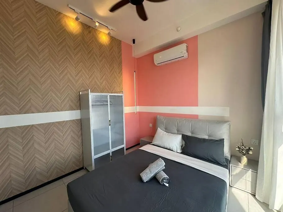 Perfect Ktv Set & Netflix 3 Queen Bed Seaview Jelutong 0*,  Malaysia