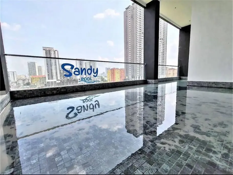 Apartment Perfect Ktv Set & Netflix 3 Queen Bed Seaview Jelutong Malaysia