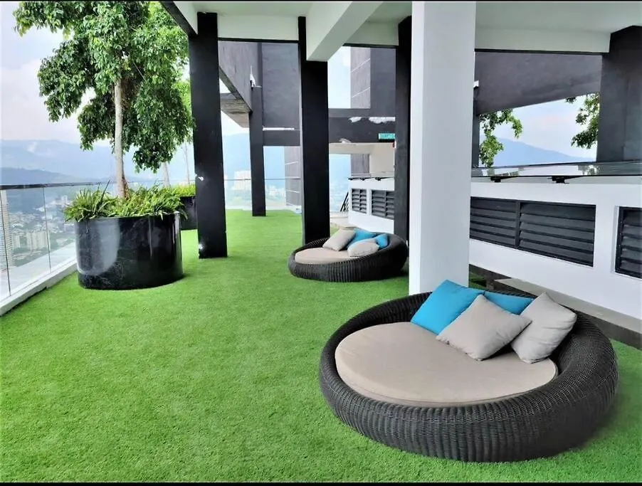 Perfect Ktv Set & Netflix 3 Queen Bed Seaview Jelutong 0*,  Malaysia