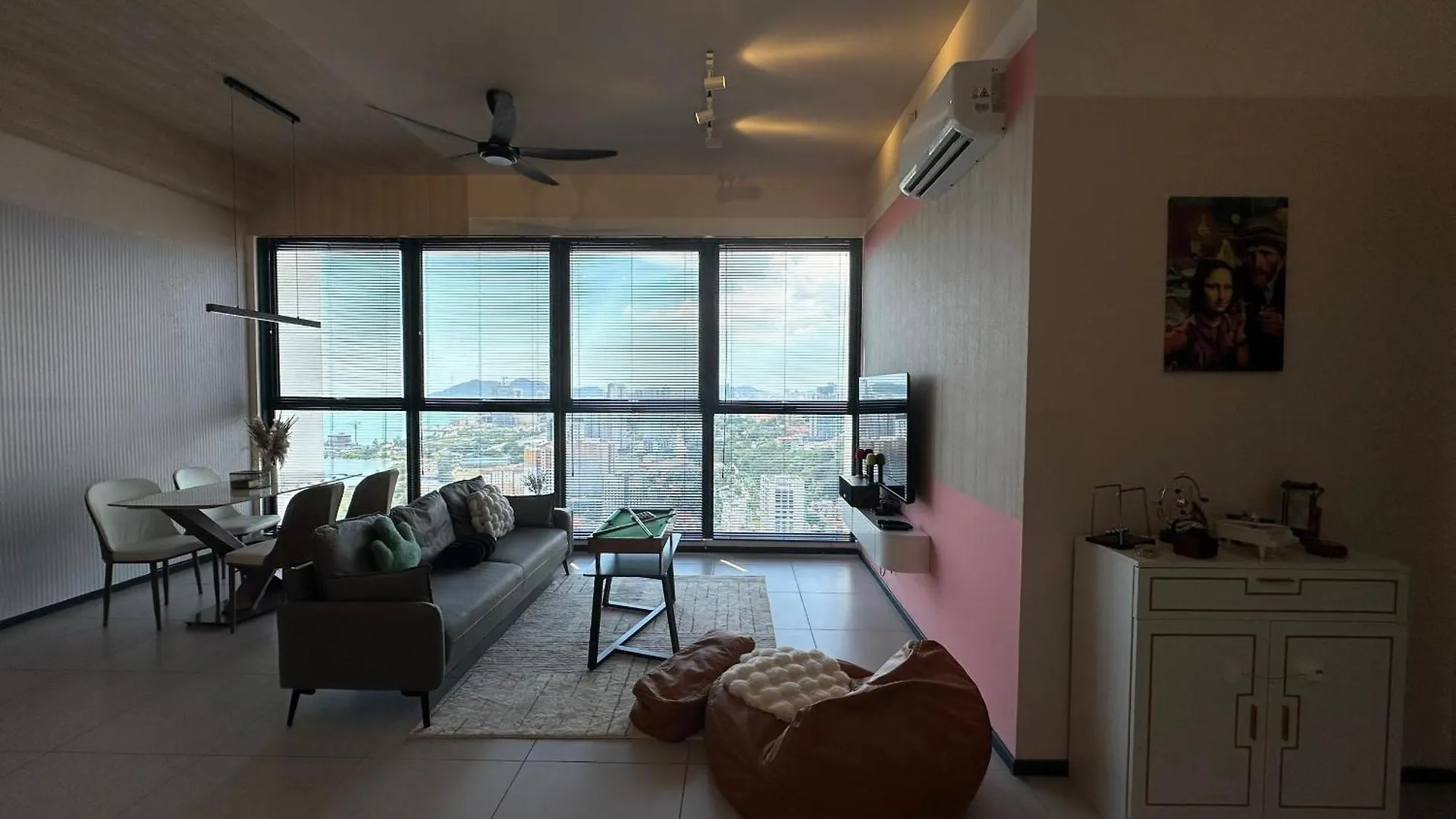 Perfect Ktv Set & Netflix 3 Queen Bed Seaview Jelutong 0*,  Malaysia